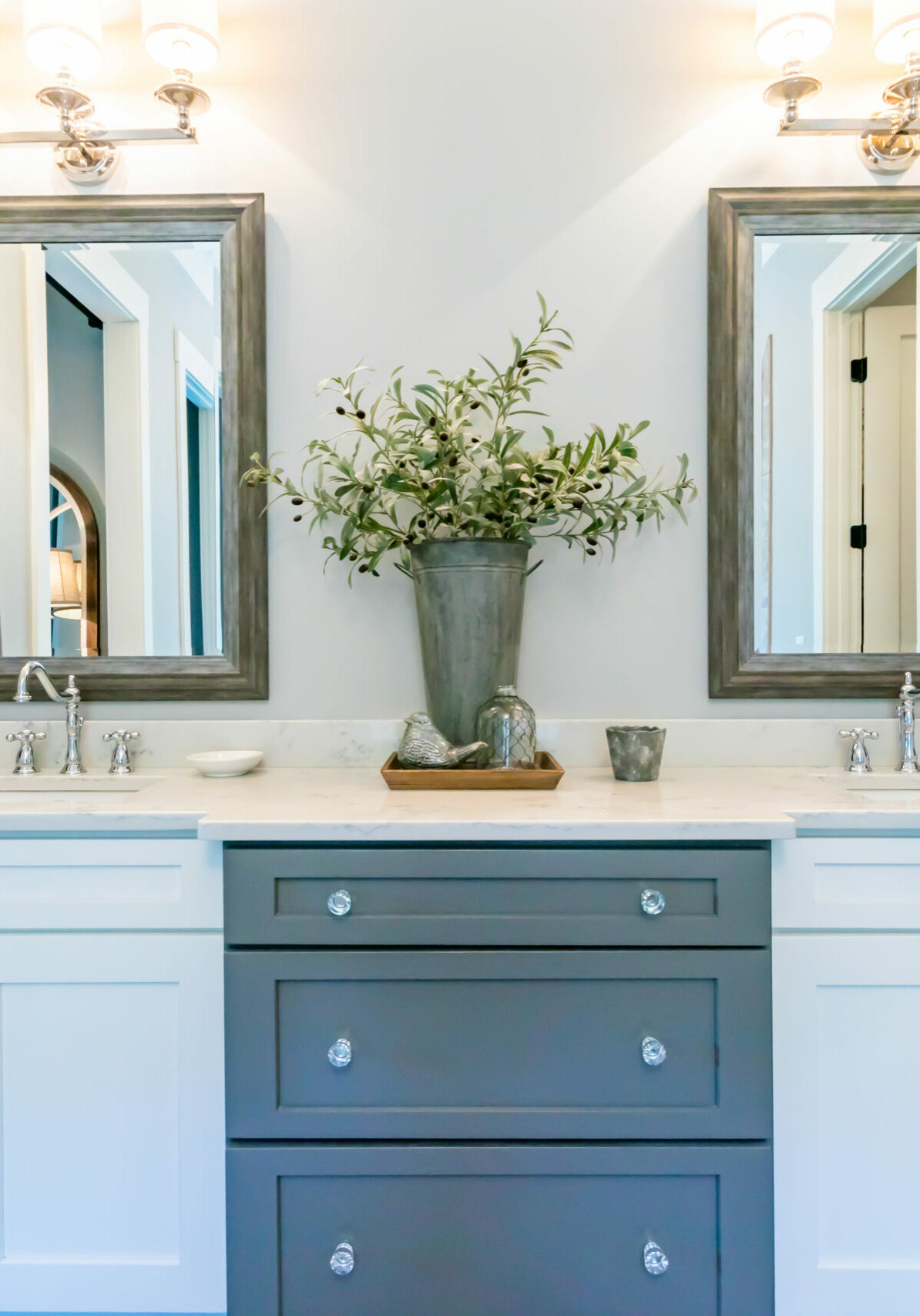 Designer Southern Bathroom Designer Southern Bathroom | Floor to Ceiling Willmar